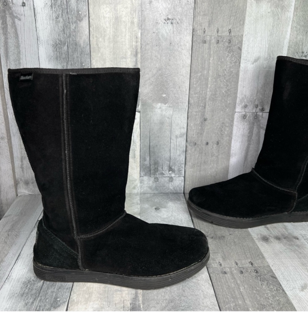 Skechers Australia Black Suede Winter Boots Size 8.5
